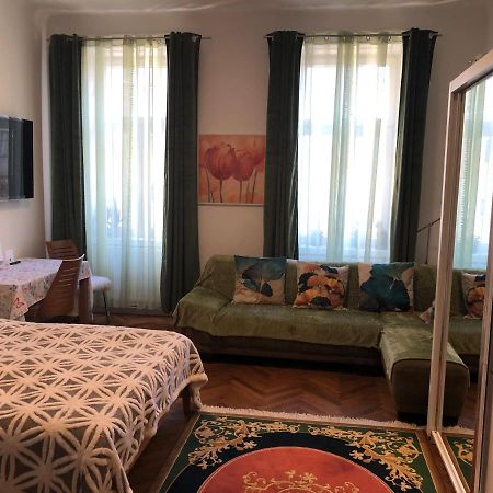 Apartment Gute Laune-Good Mood เวียนนา ภายนอก รูปภาพ